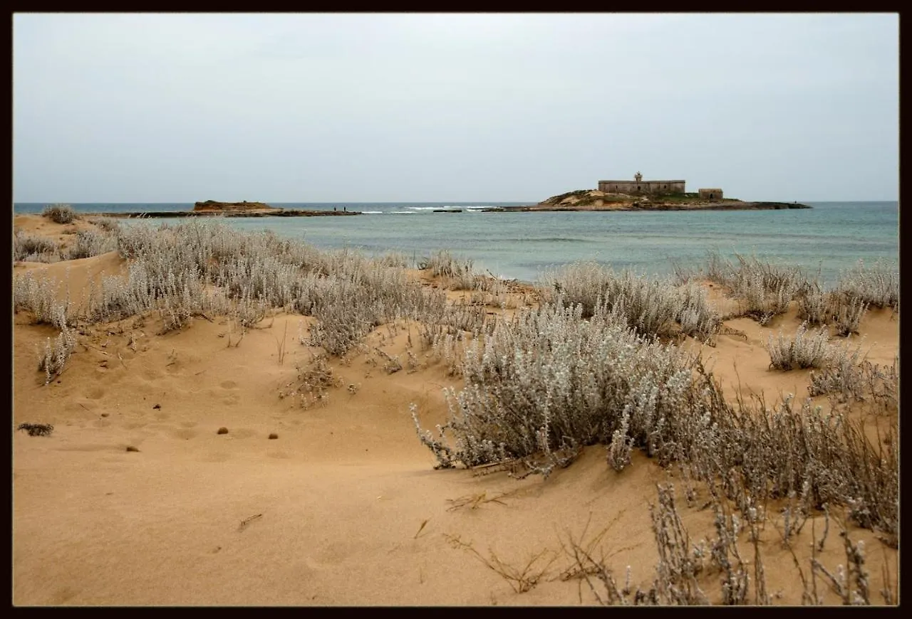 Villa Dabbanna House Near The Sea, Parking & Wifi Avola